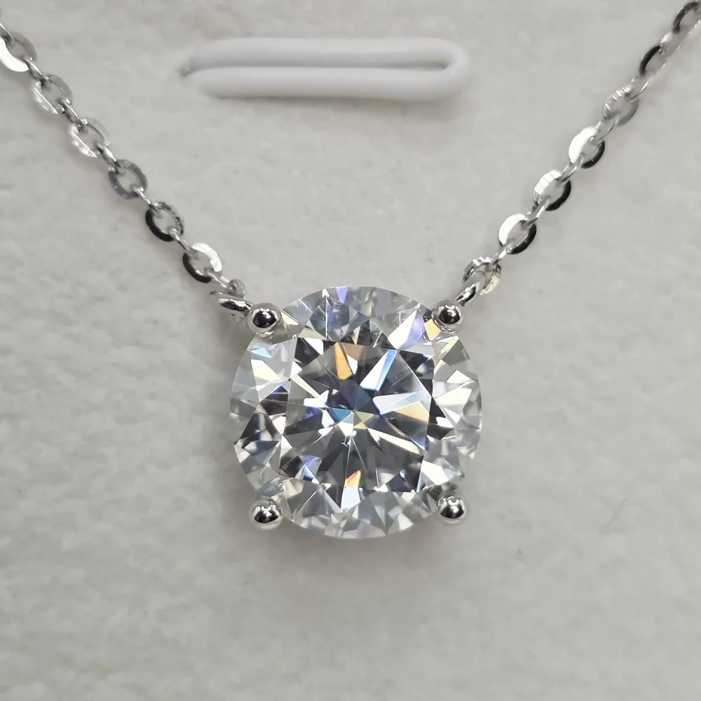 ✨ 4 Carat Moissanite Solitaire Necklace – Timeless Brilliance ✨